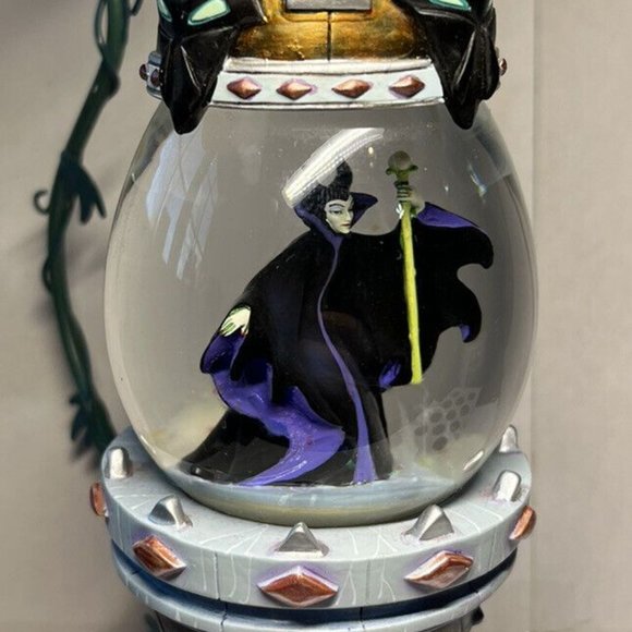 DISNEY 8” Villain Maleficent Hanging Water Globe on Vine Stand Great Condition!! - Picture 2 of 5